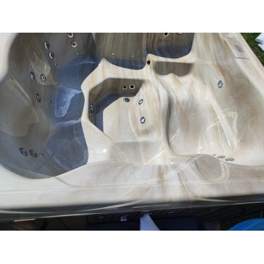 MONACO IN - Hot tub with internal stove