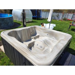 MONACO IN - Hot tub with internal stove