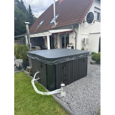 MONACO IN - Hot tub with internal stove