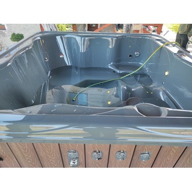 MONACO OUT - Hot tub with external stove