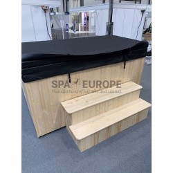 EYE - Square hot tub with external stove
