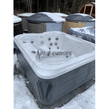 Hot tub Aurora SB344L